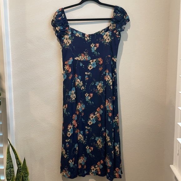 NWT Capulet
Mae Midi Dress - Picture 12 of 14